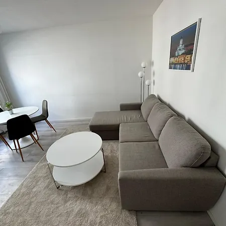 2 Bedroom With A Balcony In The Center Of * Helsinki
