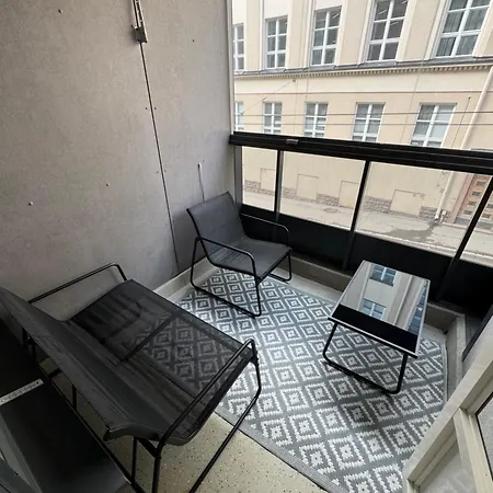 2 Bedroom With A Balcony In The Center Of Helsinky