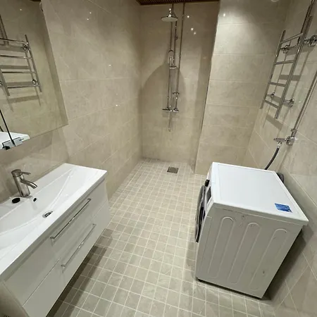 2 Bedroom With A Balcony In The Center Of * Helsinky