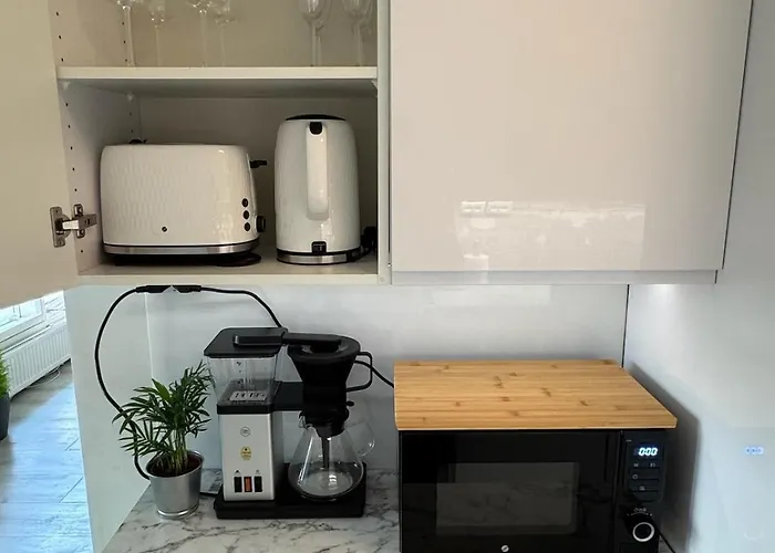 2 Bedroom With A Balcony In The Center Of Helsinky