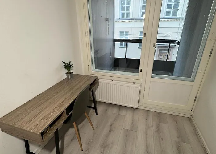 2 Bedroom With A Balcony In The Center Of Helsinky