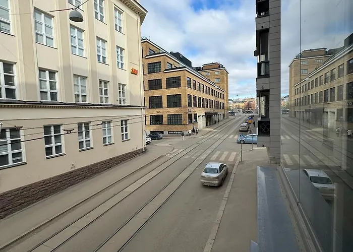 2 Bedroom With A Balcony In The Center Of Helsinky